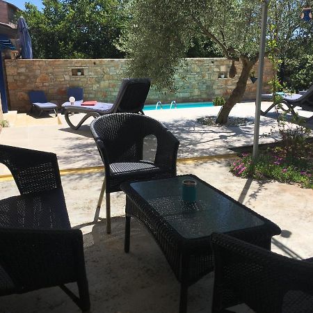 Holiday Home Ava1 With Pool & Holiday Home Ava2 With Whirlpool Baderna Exterior foto